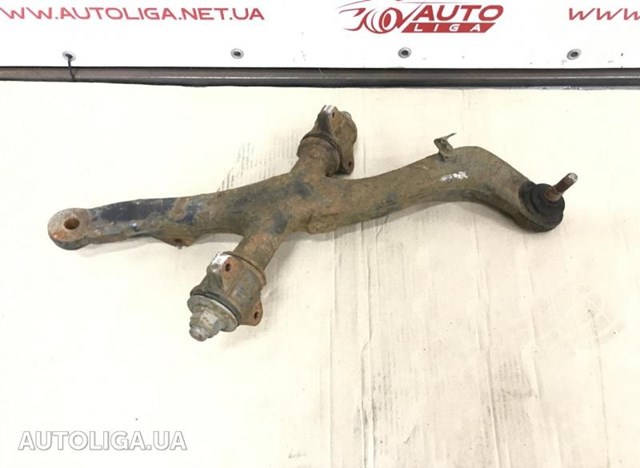 Рычаг передней подвески верхний левый 8200782731 OPEL