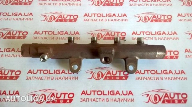 Топливная рампа 8200815617 RENAULT