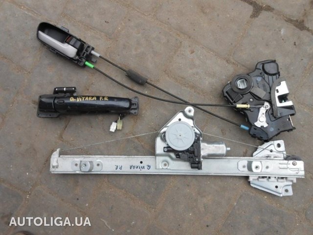 Внутренний дверной замок 8221065J51 SUZUKI
