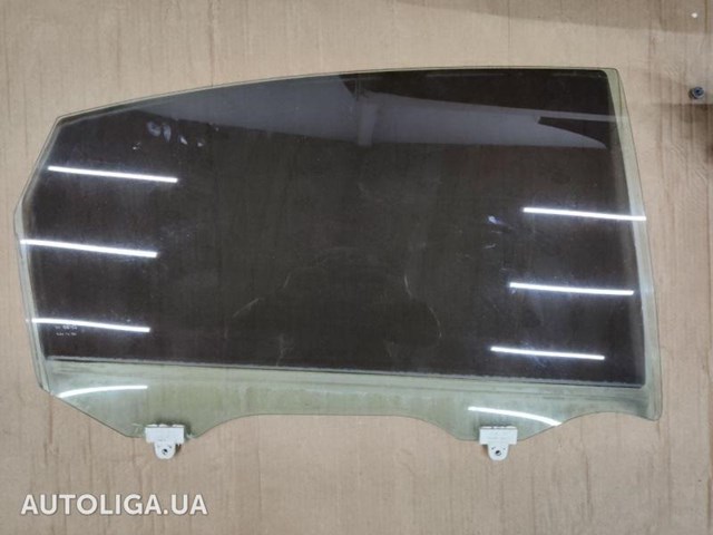 Стекло задней правой двери 823003TA0A NISSAN