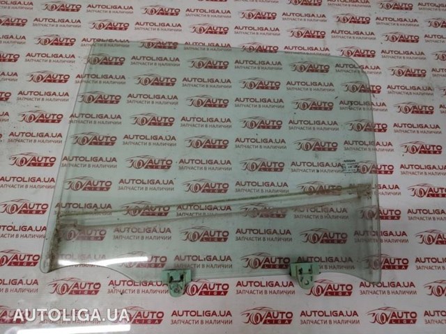 Стекло заднее левое 823011KK0A NISSAN