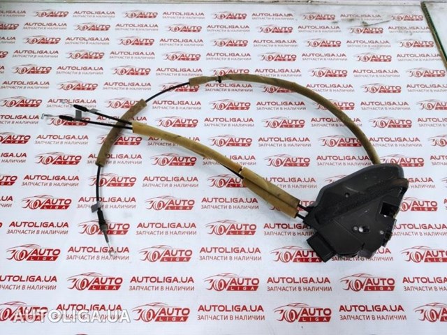 Замок двери задней правой 825004BA0A NISSAN