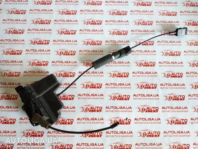 Замок задней двери, левой 825030005R RENAULT