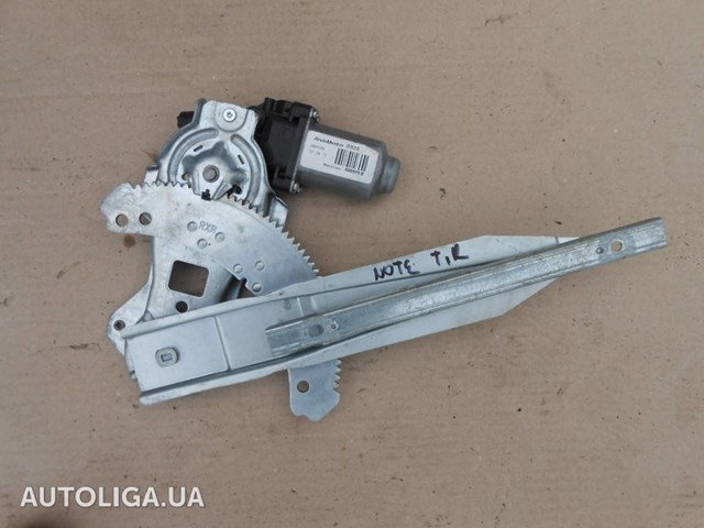 Стеклоподъемник задней правой двери 827009U00B NISSAN
