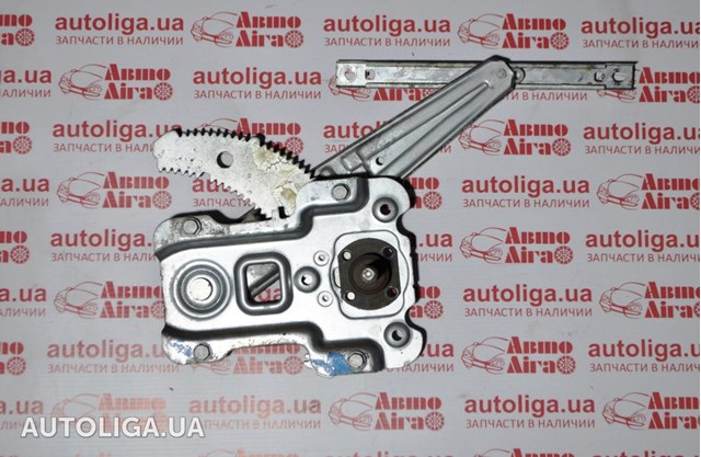  Механизм стеклоподъемника правой задней двери 82720AX110 NISSAN