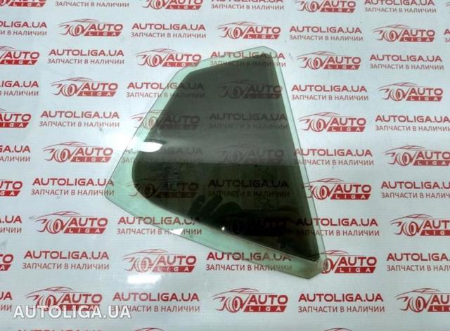 Уголок задней правой двери 834272T010 HYUNDAI