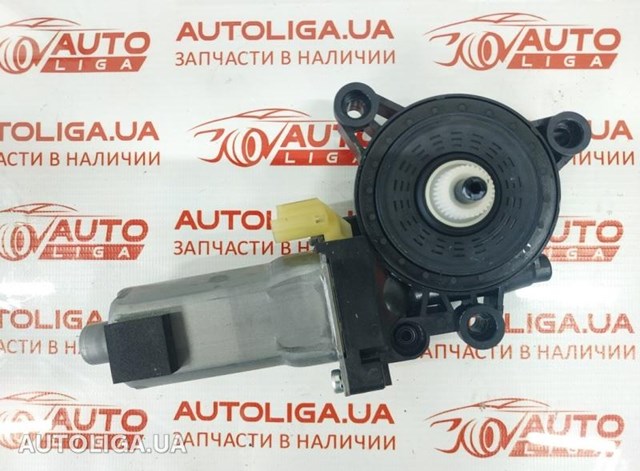 Моторчик стеклоподъемника двери задней, правой 834603X100 HYUNDAI