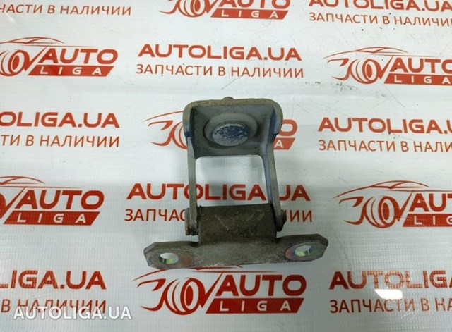 Петля багажника 844003908R RENAULT