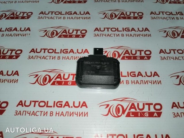Автомобильный датчик дождя 8X2317D547AE LAND ROVER