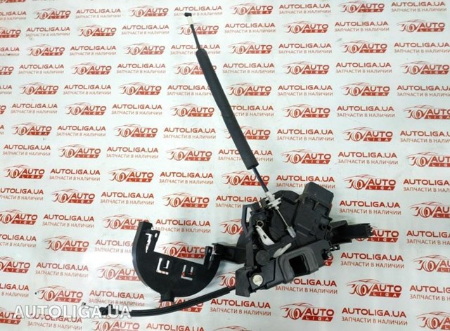 Замок задней левой двери 8X2A26413CC LAND ROVER