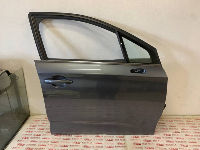 Пассажирская передняя дверь 9004CY PEUGEOT