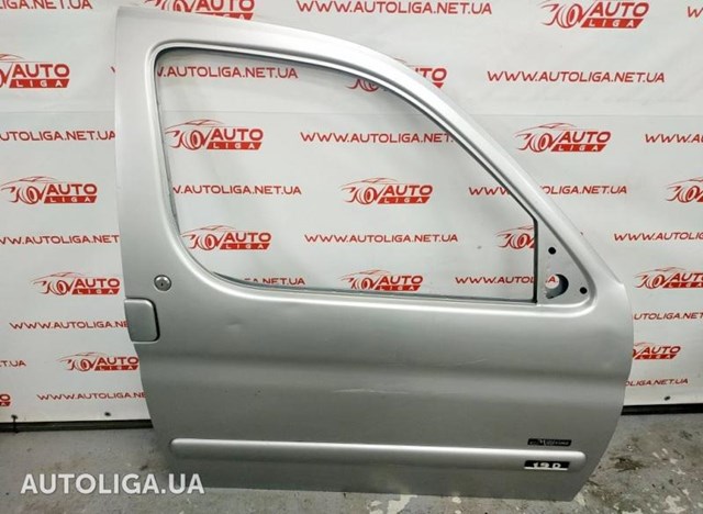 Пассажирская передняя дверь 9004W2 PEUGEOT