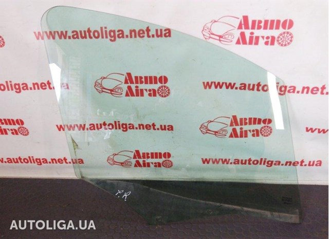 Стекло передней двери, правой 9202L6 PEUGEOT