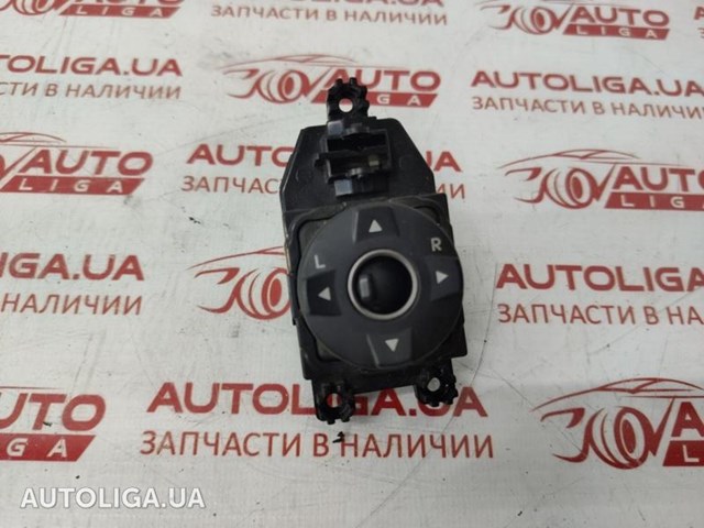 Блок управления зеркалами заднего вида 935732W000 HYUNDAI