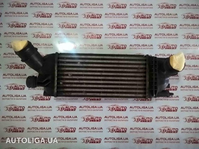 Охладитель наддувочного воздуха Peugeot 407 SW