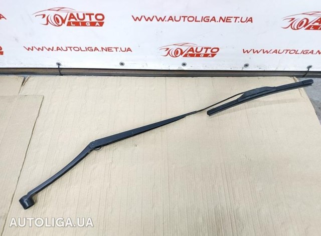 Рычаг-поводок дворника лобового стекла 983203X500 HYUNDAI