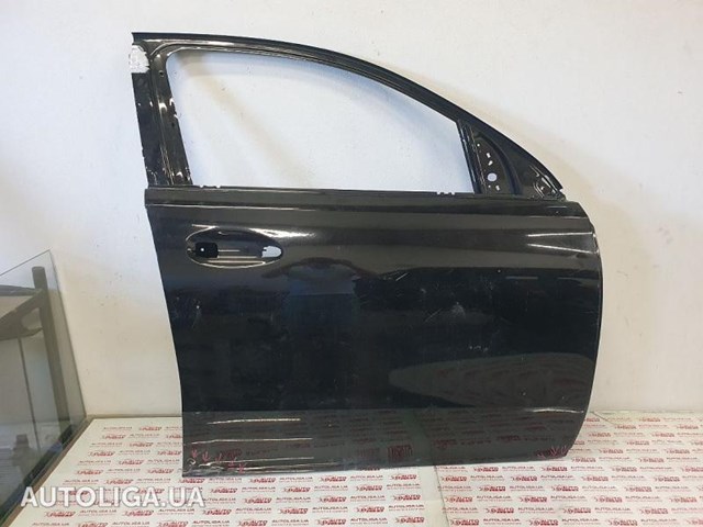 Пассажирская передняя дверь A1677200600 MERCEDES