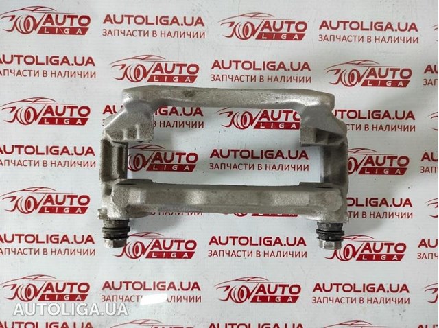 Кронштейн суппорта A2054210494 MERCEDES