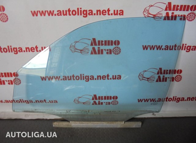 Стекло водительской двери A2107200518 MERCEDES