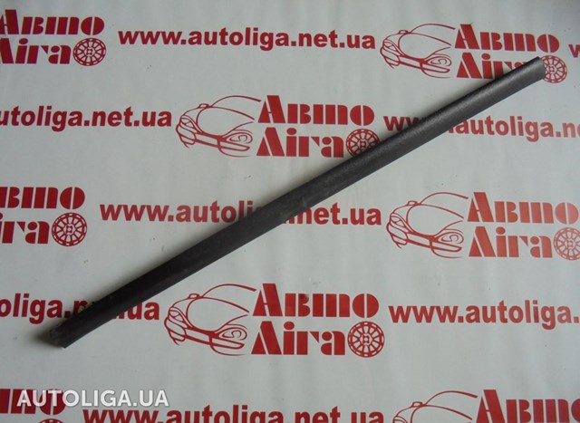 Уплотнитель стекла двери задней левой внутренний (планка) A2107350465 MERCEDES