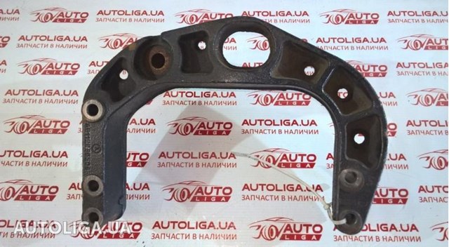 Крепление трансмиссии A6112230504 MERCEDES