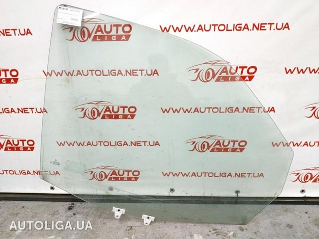 Стекло пассажирской двери A6387200220 MERCEDES