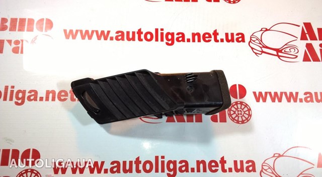 Решетка воздуховода правая A9068300354 MERCEDES