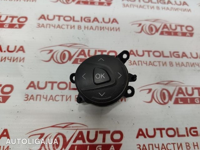 Блок кнопочных переключателей рулевого колеса AM5T14K147AA FORD