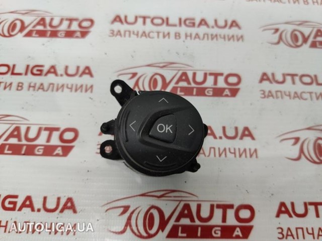Блок кнопочных переключателей рулевого колеса AM5T14K147BA FORD