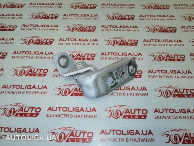 Петля передней двери левая BB5Z7822801A FORD