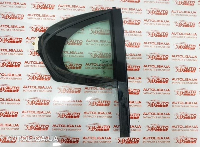 Уголок задней правой двери C2Z28406 JAGUAR