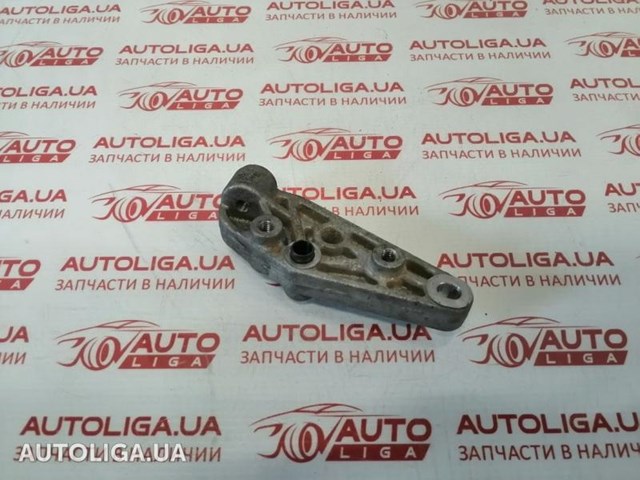 Кронштейн компрессора кондиционера CV6Z19D624C FORD