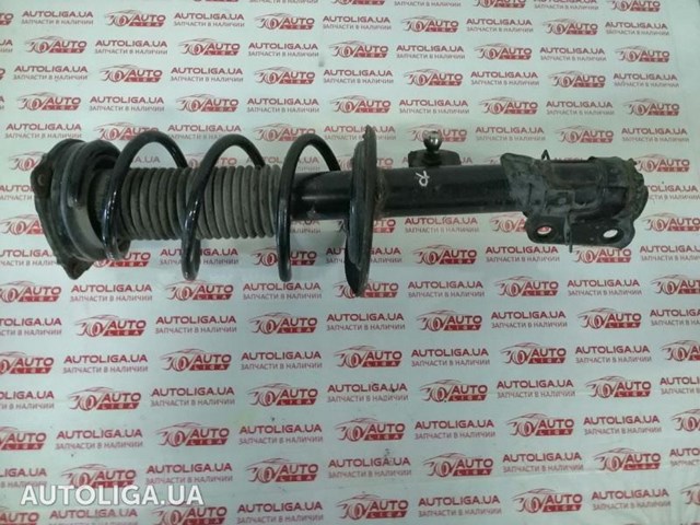 Стойка передняя правая E43021KA1A NISSAN