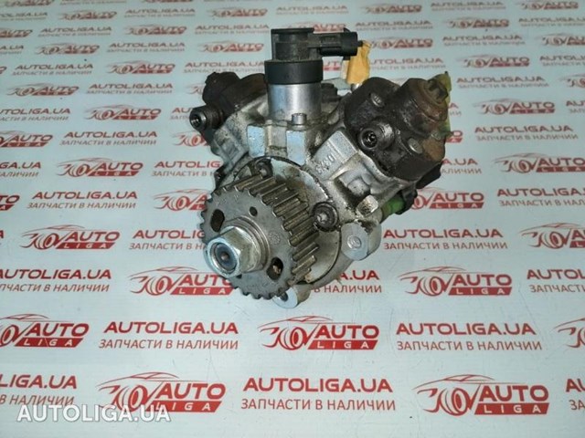 Насос топливный высокого давления (ТНВД) LR041034 LAND ROVER