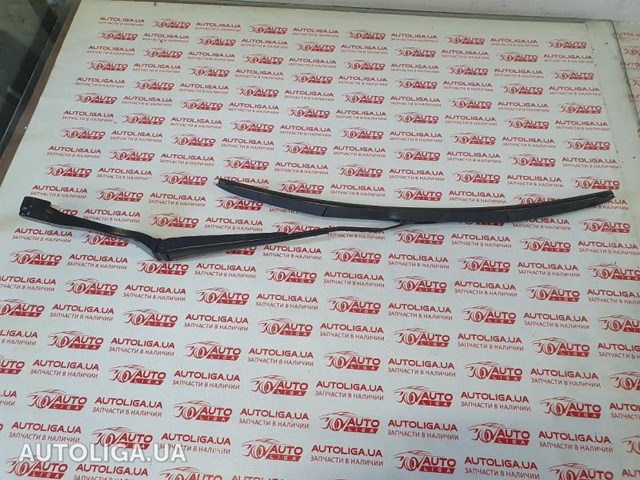 Поводок стеклоочистителя LR064425 LAND ROVER