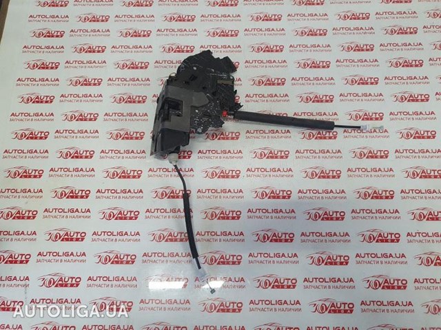 Замок передней пассажирской двери LR078708 LAND ROVER