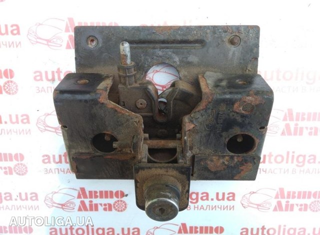 Кронштейн замка капота YC1516774AG FORD