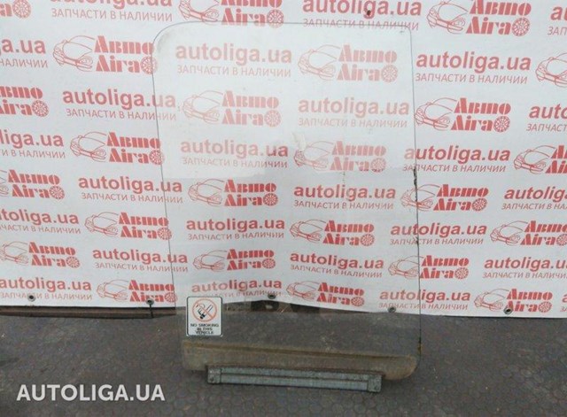 Стекло передней правой двери YC15V21410AC FORD