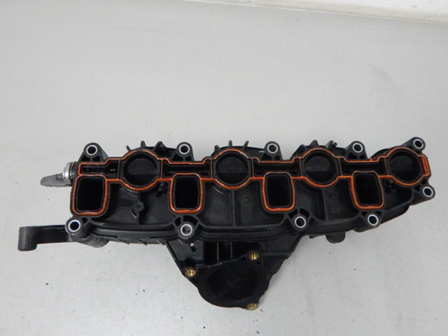 VAG 03L129711AG Коллектор впускной в наличии Чернигов