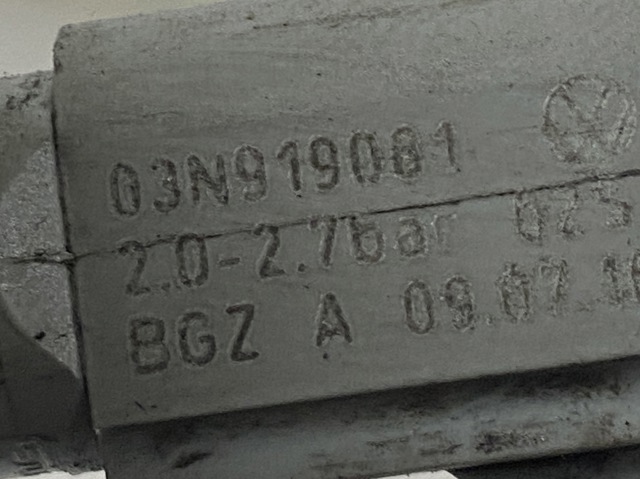 03N919081 VAG Датчик давления масла купить в Киев