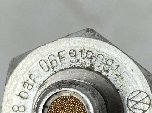 VAG 06E919081F Датчик давления масла в наличии Винница