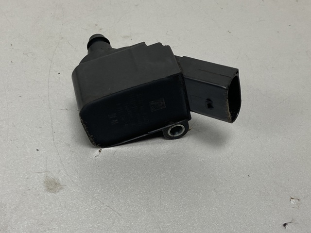 VAG 06L905110H Катушка зажигания в наличии Черновцы