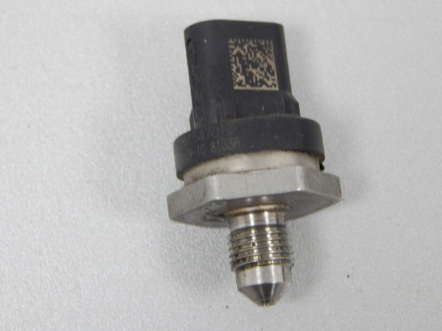 VAG 06L906054B Датчик давления топлива в наличии Кривой Рог