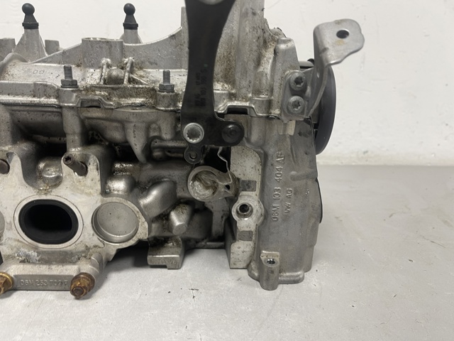 VAG 06M103062P ГБЦ в наличии Николаев