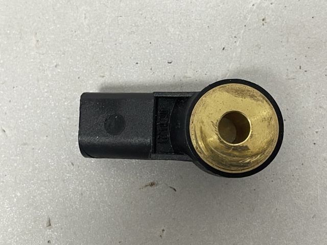 06M905377 VAG Датчик детонации купить в Каменское