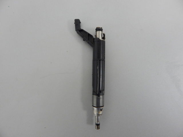 VAG 06M906036T Форсунка впрыска топлива в наличии Сумы