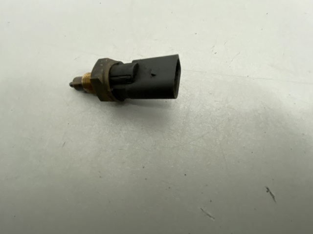 Включатель фонарей заднего хода 0B1941521A VAG