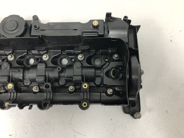 BMW 11127810584 Крышка клапанная в наличии Сумы