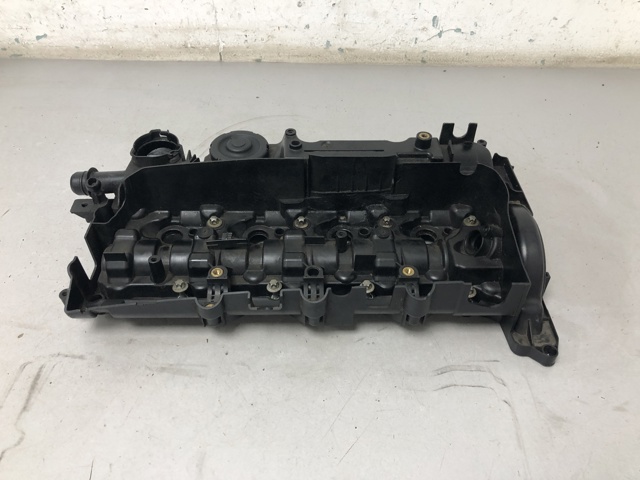 11128589941 BMW Крышка клапанная купить в Запорожье