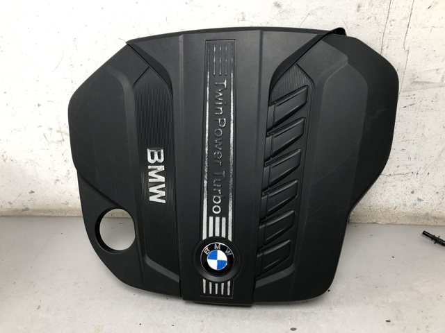 Крышка мотора декоративная 11147811025 BMW